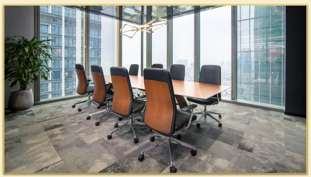 Công ty TNHH giải pháp phần mềm Tín Việt nhập số lượng lớn bàn ghế văn phòng